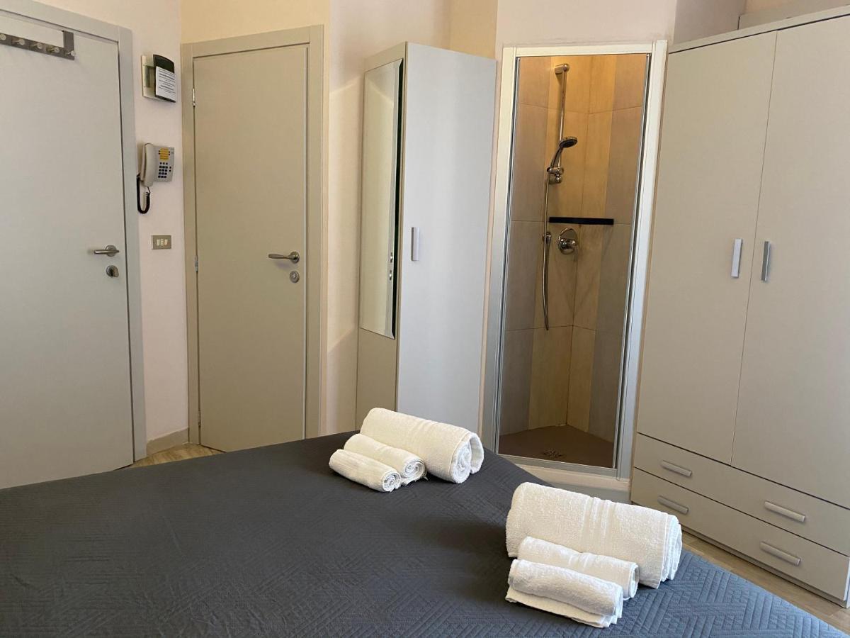 Hotel Moderno - Bed & Breakfast Cervia Eksteriør bilde
