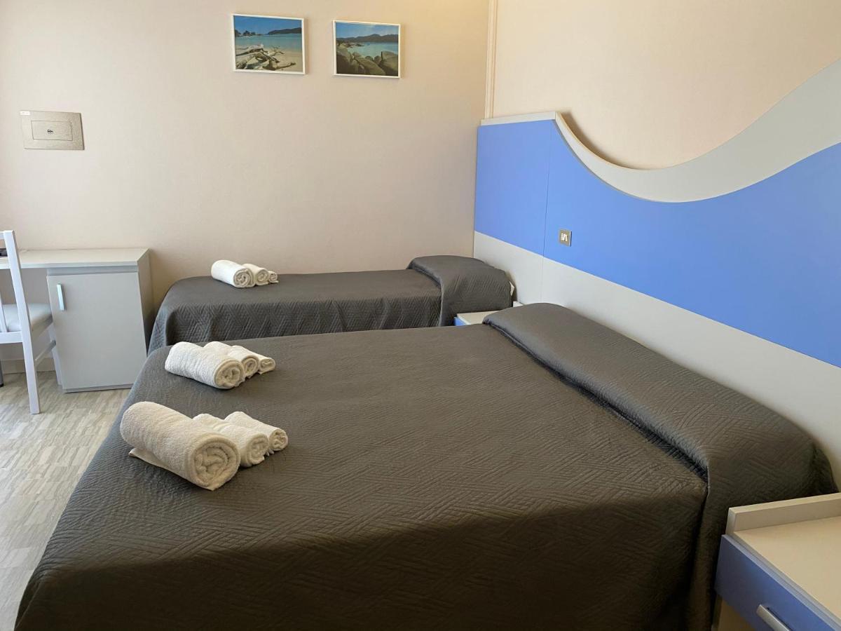 Hotel Moderno - Bed & Breakfast Cervia Eksteriør bilde