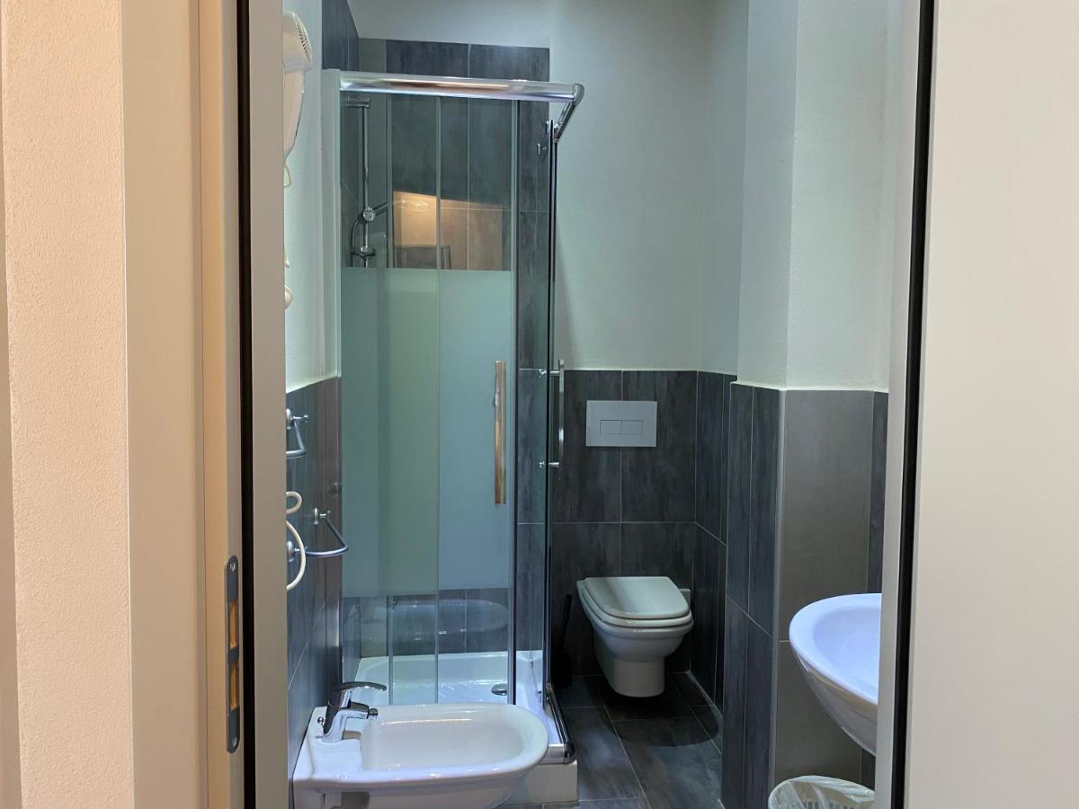 Hotel Moderno - Bed & Breakfast Cervia Eksteriør bilde