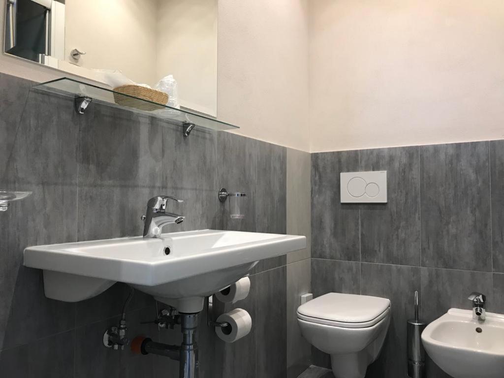 Hotel Moderno - Bed & Breakfast Cervia Eksteriør bilde